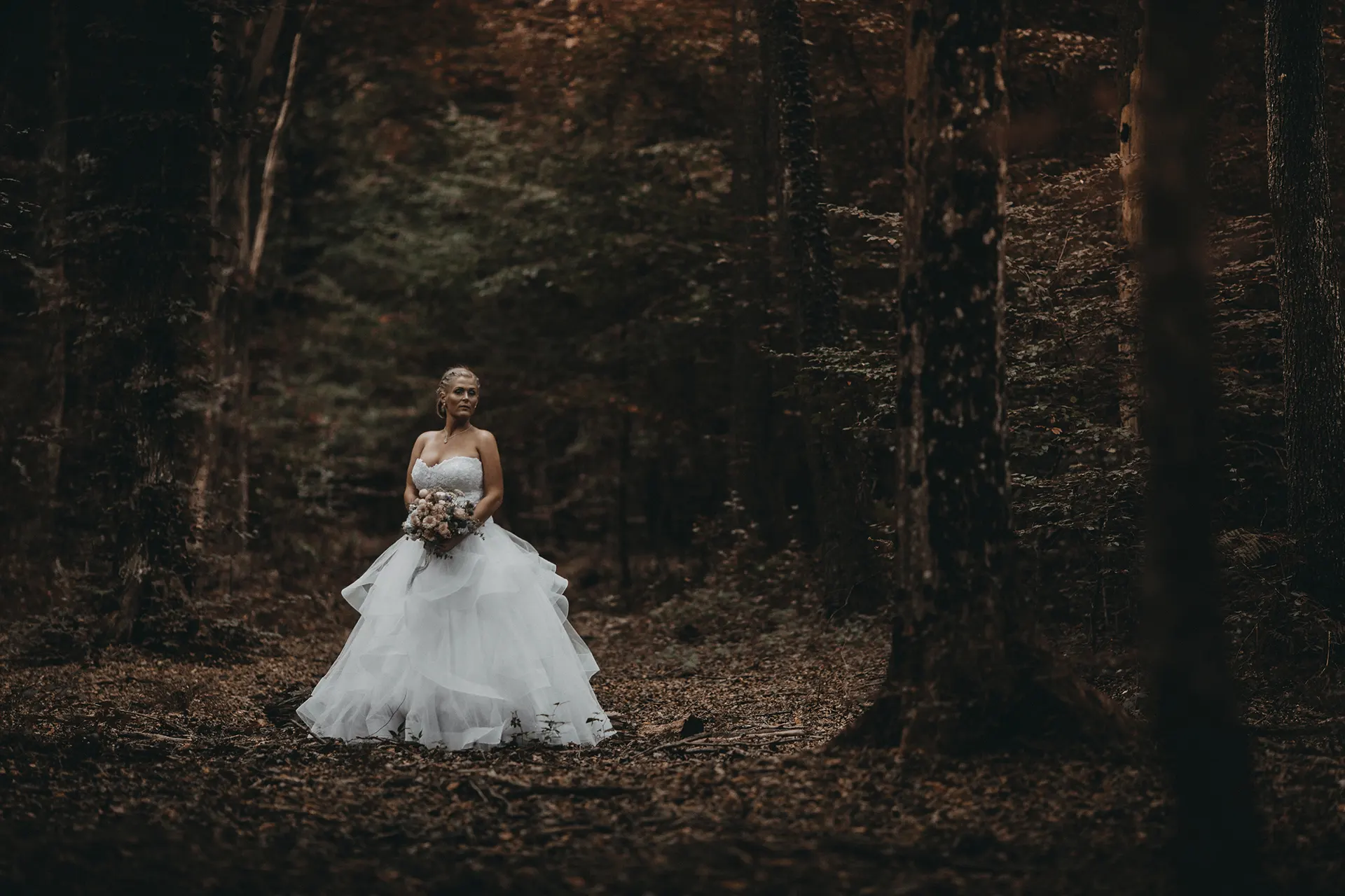 Dark and Moody Hochzeitsfotografie-Stil